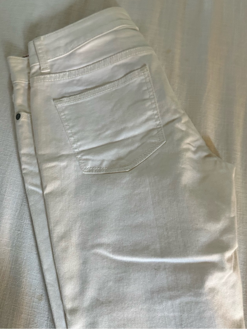 Talbots signature crop flare white jeans | size 27 - Picture 9 of 10